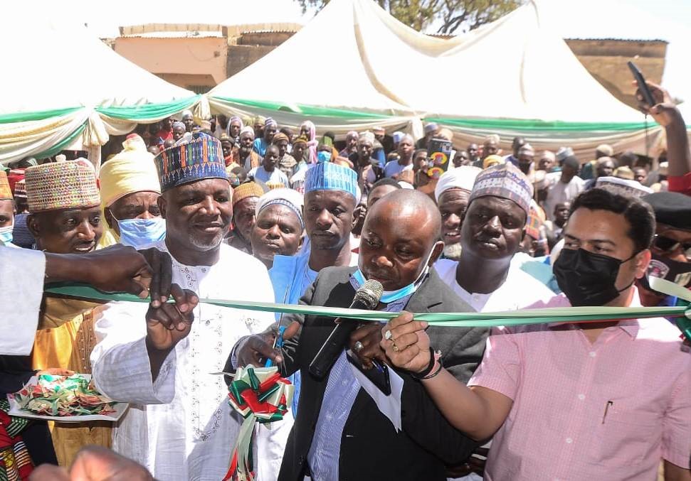 L-R: Chairman Kano Dairy and Livestock Husbandry Cooperative Union(KADALCU), Usman A. Usman (left),Vice Chairman Doguwa LGA, Dauda Hamisu; Representative of the Central Bank of Nigeria (CBN), Garba Aminu; Regional Manager, Outspan Nigeria Limited, Manish Khede, during the official opening of the new milk collection centre (MCC) by Outspan Nigeria Limited and KADLCU in Falgore, Doguwa LGA, Kano State, recently...