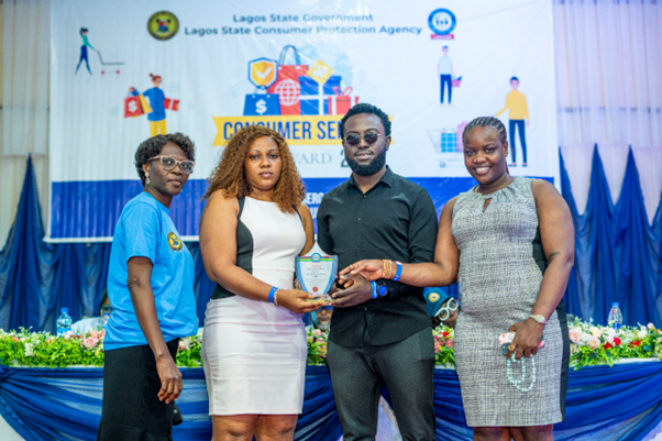 L-R: Mrs Wemimo Jayeoba, Director of Finance and Accounts, LASCOPA; Opara Onyinyechi, Senior Regulatory Compliance Specialist at PalmPay; Adenopo Ridwan Adekunle, Regulatory Liaison Officer, PalmPay; Ezeigbo Ugochi Boniface, Public Relations Officer, PalmPay, at Consumer Service Week and Awards Ceremony on Tuesday, 30th September.